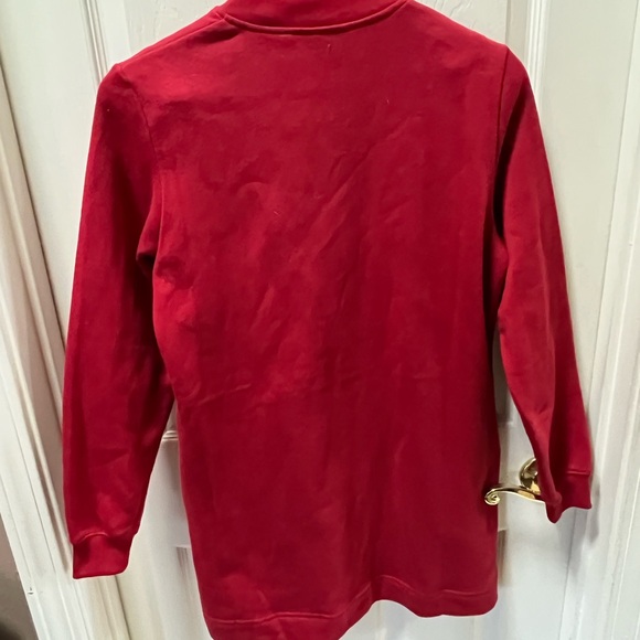 Soft and warm, fleece top with snap closures. - Picture 2 of 3